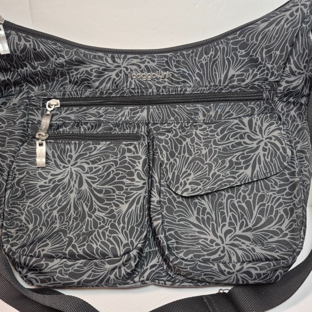 Baggallini Modern Everywhere Bag and Wallet Midnight Blossom Print - Picture 5 of 16